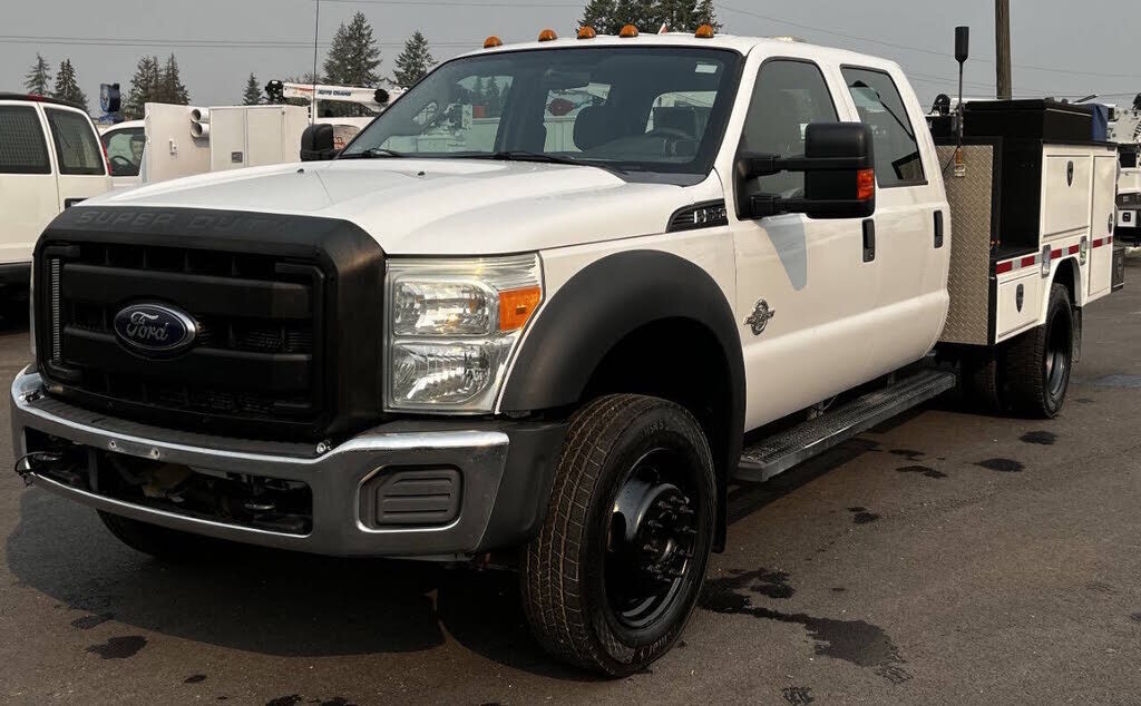 2012 FORD F-550