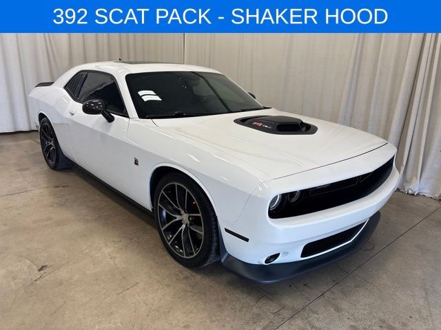 2016 DODGE Challenger
