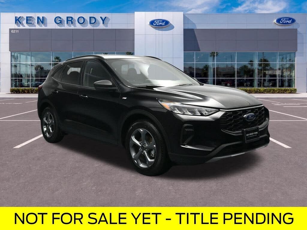 2025 FORD Escape
