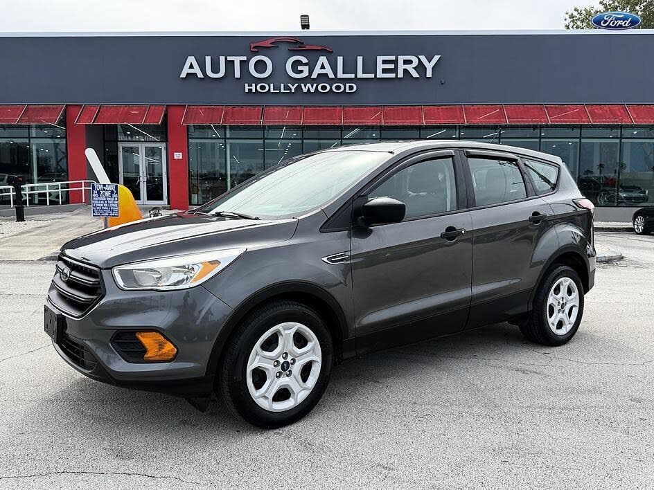 2017 FORD Escape