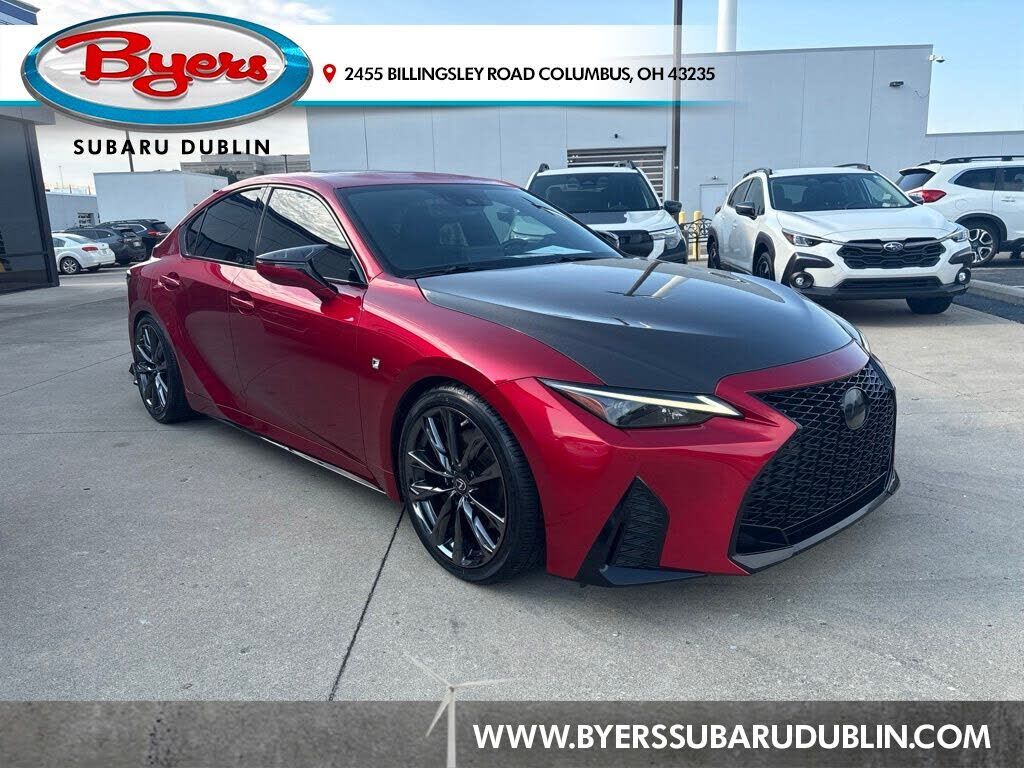 2022 LEXUS IS