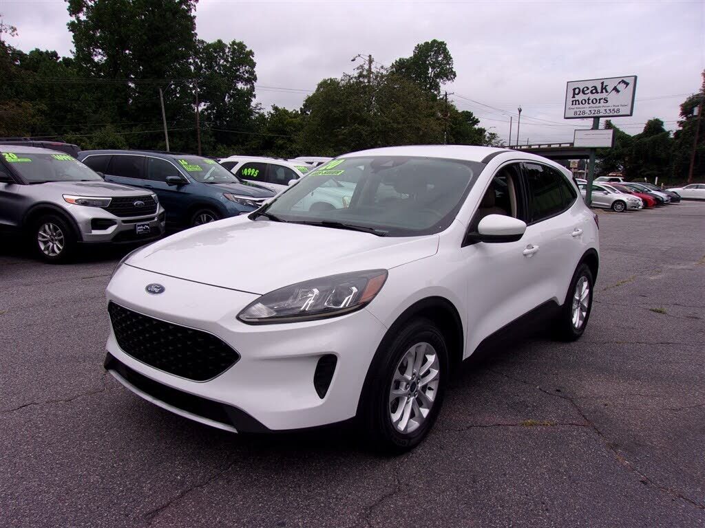 2020 FORD Escape