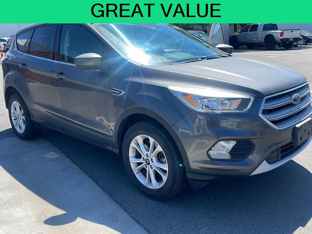 2017 FORD Escape