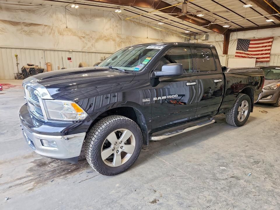 2012 DODGE Ram