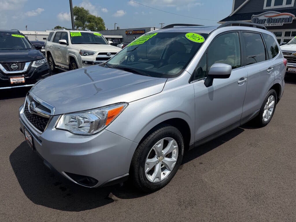2015 SUBARU Forester