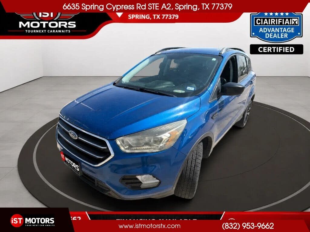 2017 FORD Escape