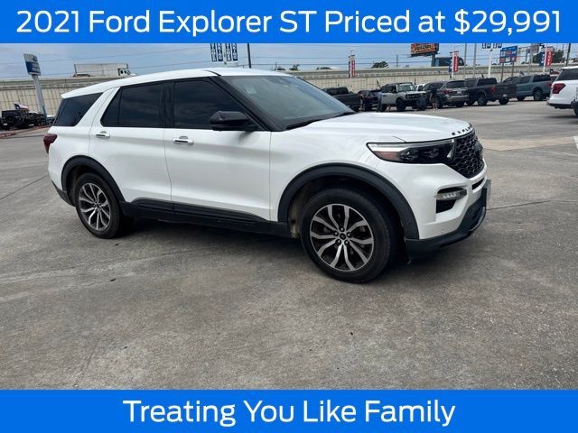 2021 FORD Explorer