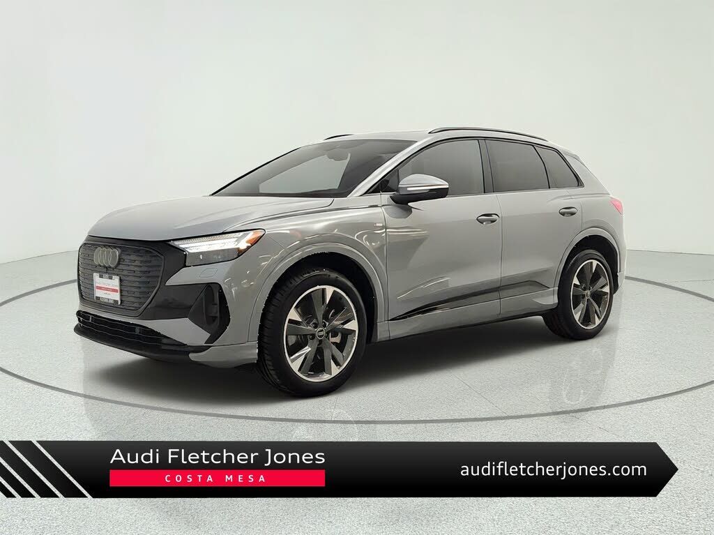 2023 AUDI Q4