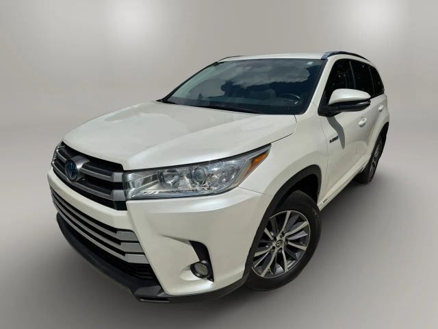 2017 TOYOTA Highlander