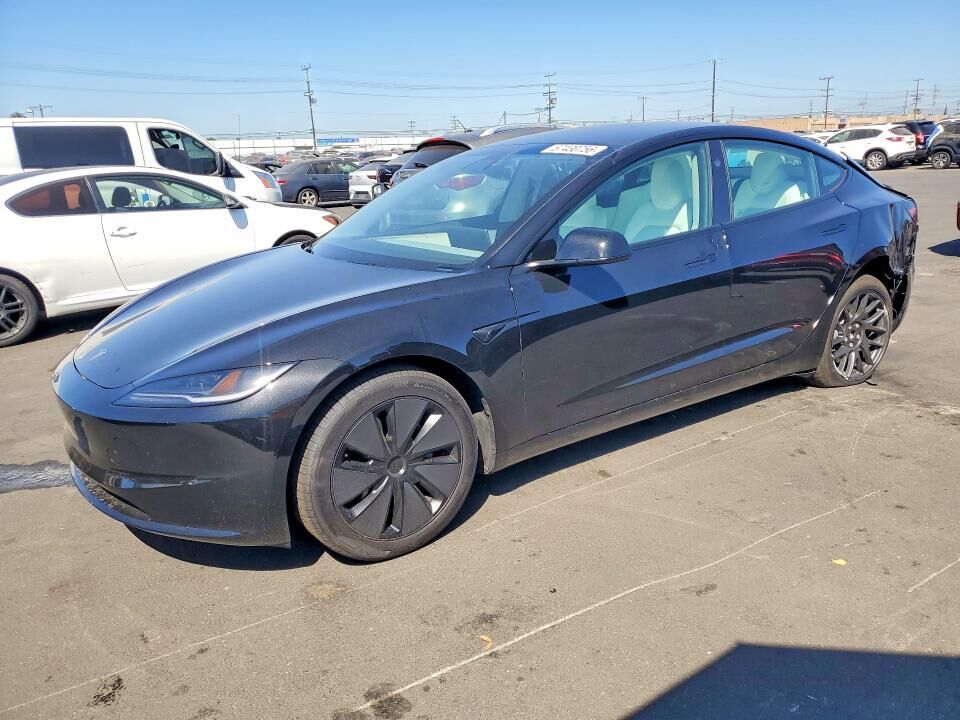 2025 TESLA Model 3