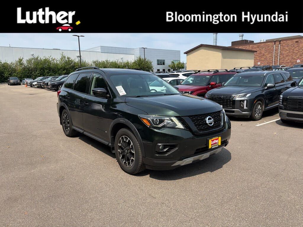 2019 NISSAN Pathfinder