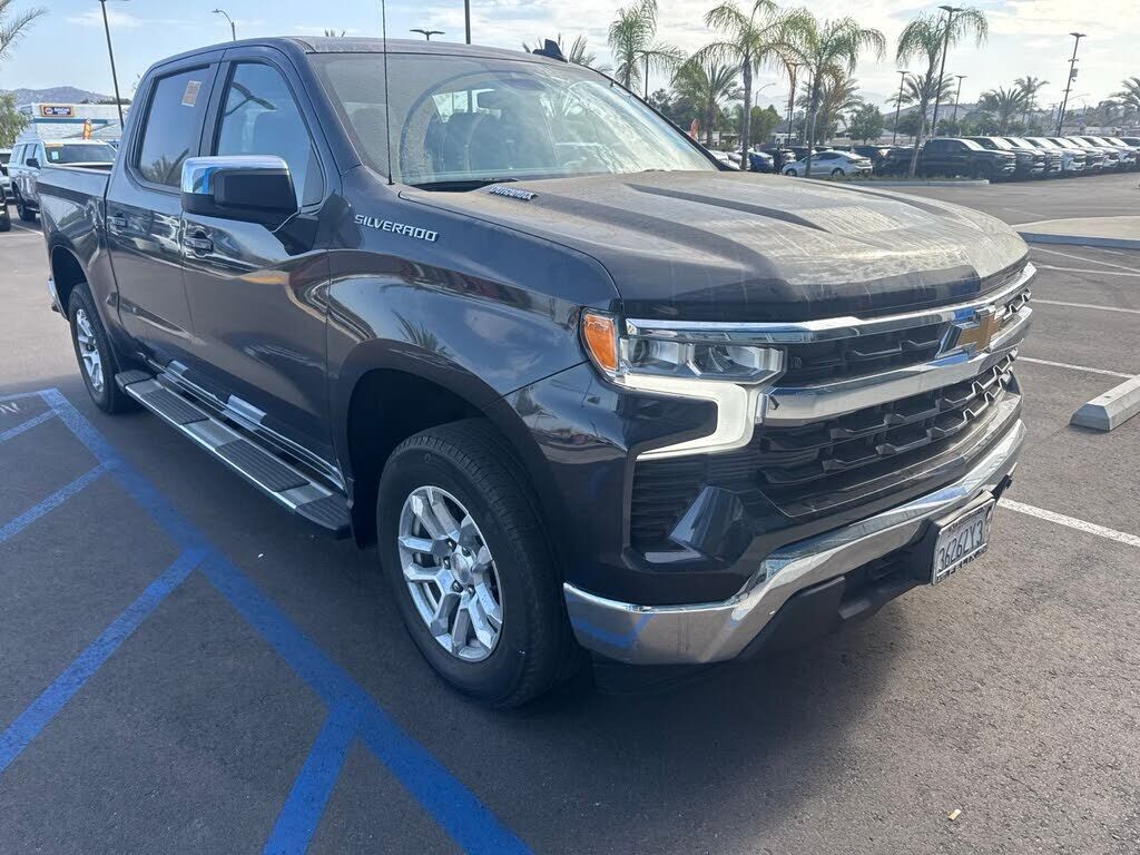2023 CHEVROLET Silverado