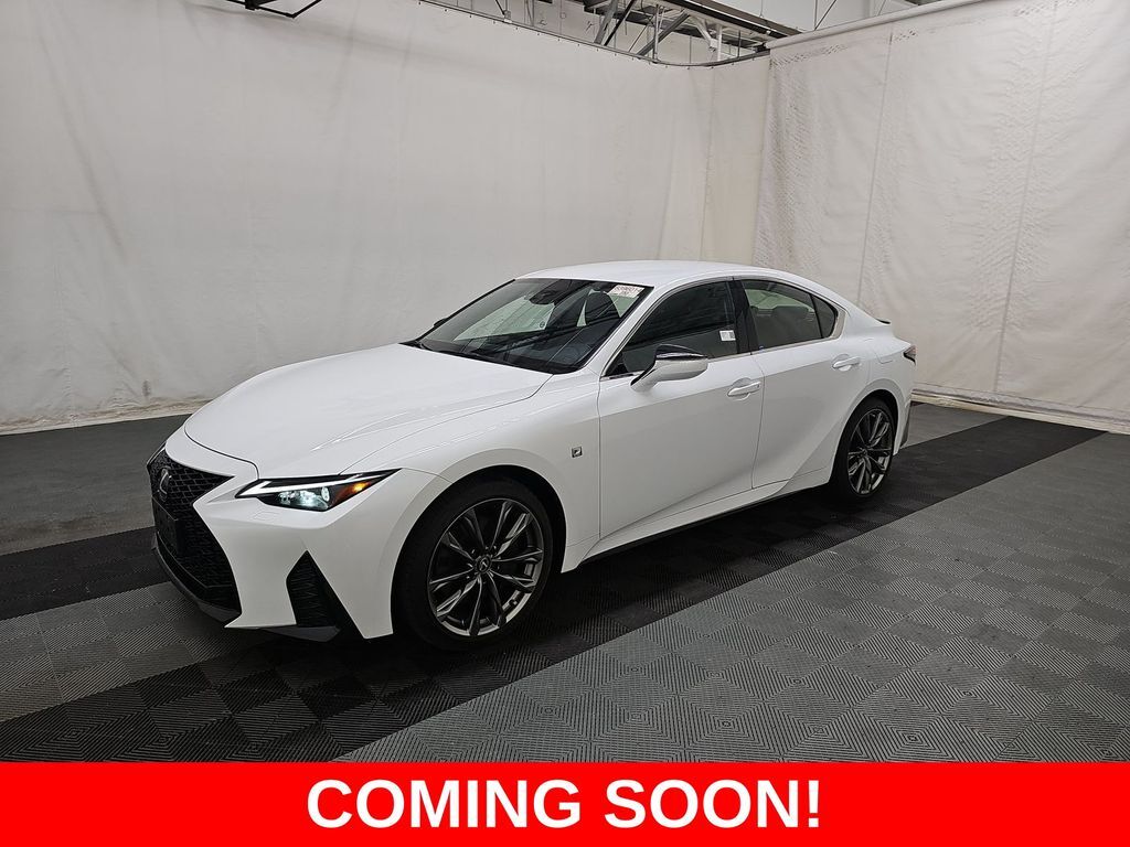 2022 LEXUS IS