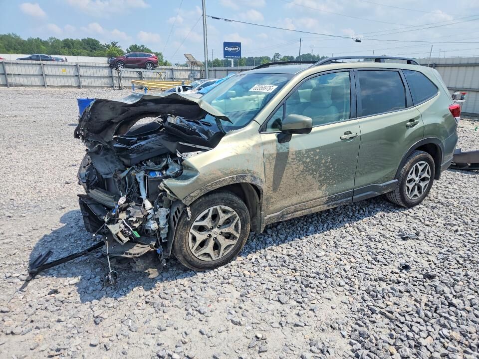 2021 SUBARU Forester