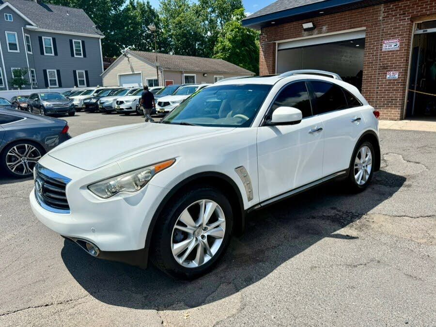 2013 INFINITI FX37