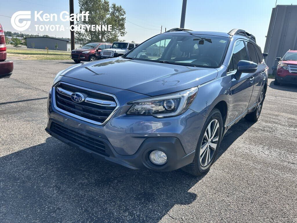 2018 SUBARU Outback