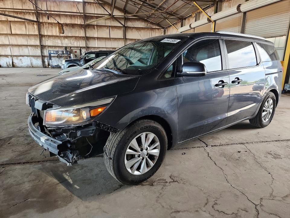 2017 KIA Sedona