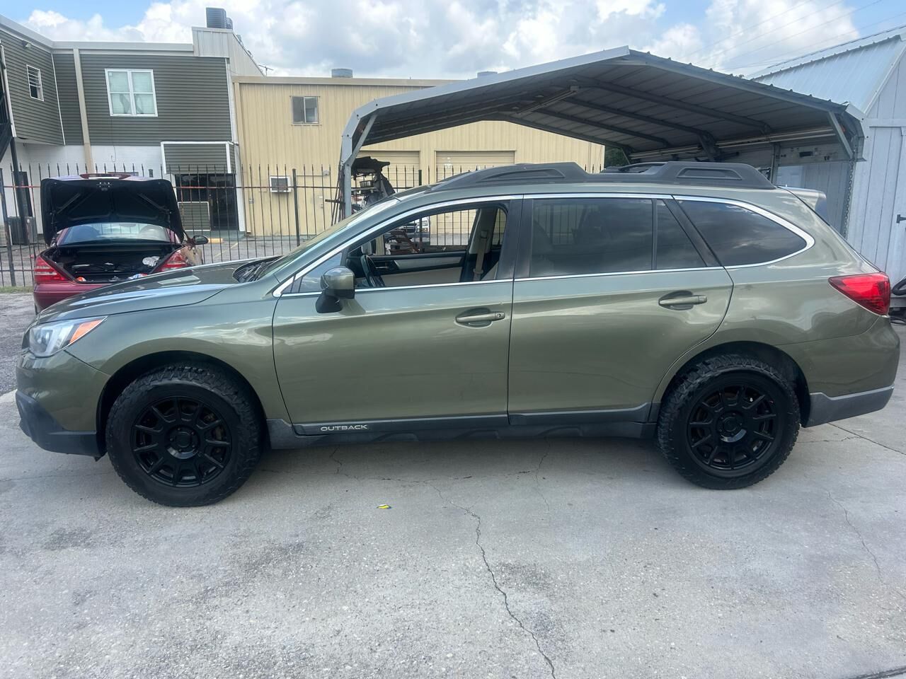 2017 SUBARU Outback
