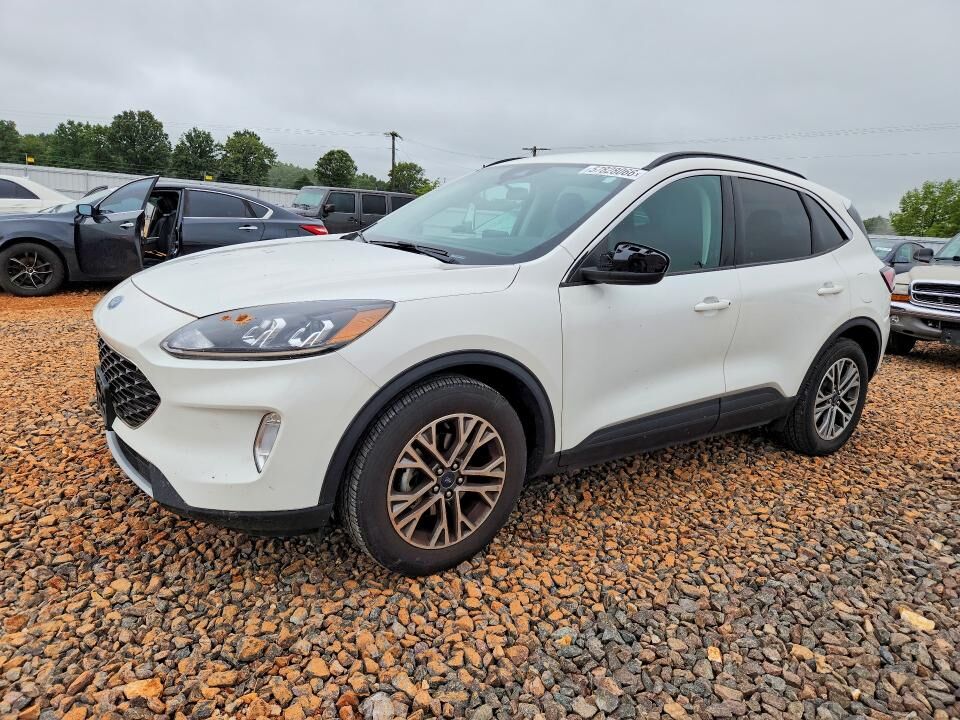 2021 FORD Escape