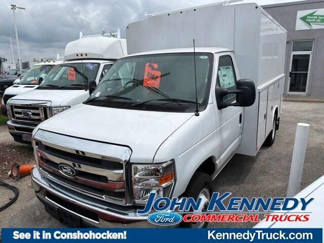 2026 FORD E-350