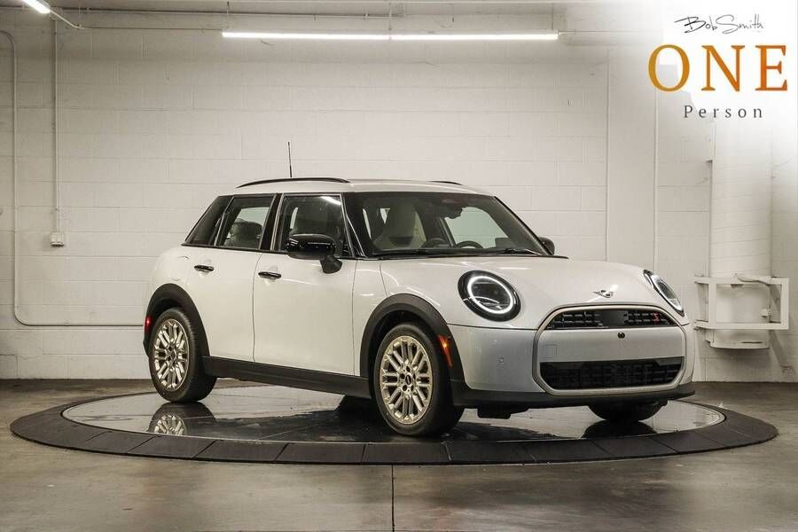 2026 MINI Hardtop