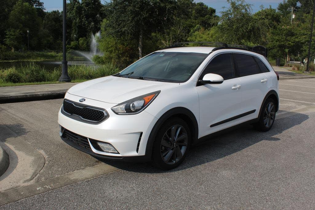 2017 KIA Niro