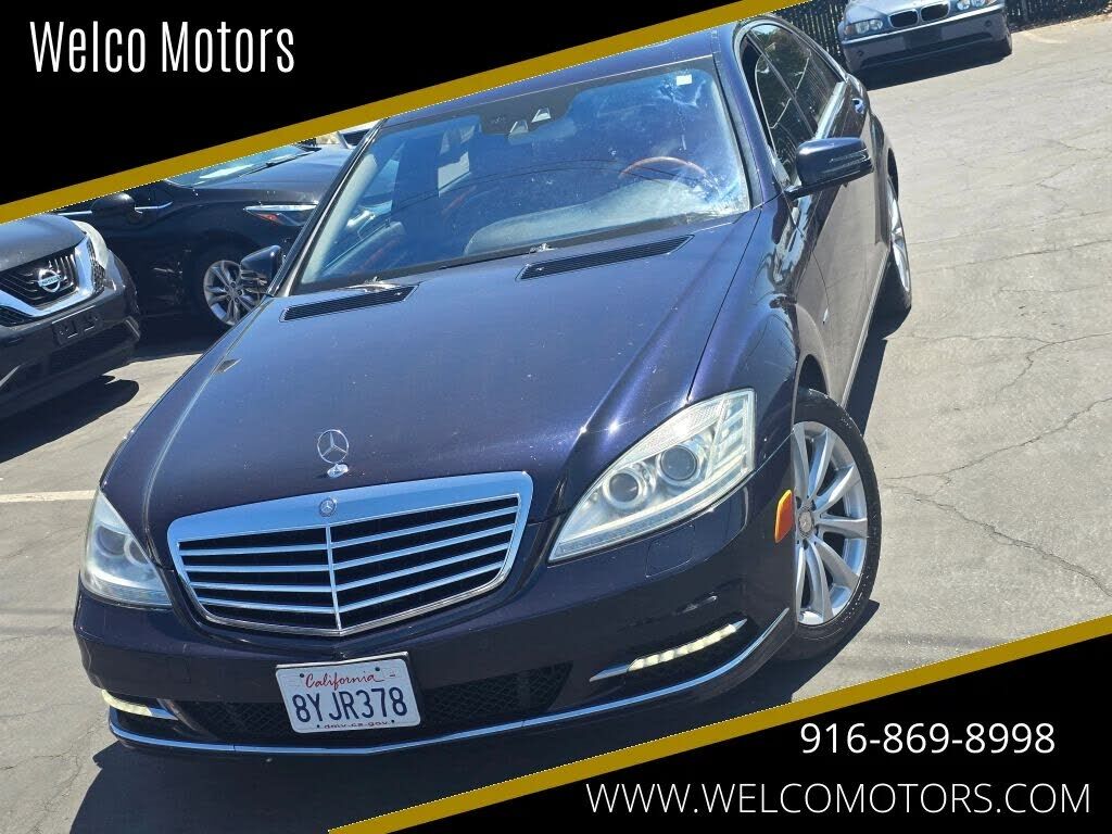 2011 MERCEDES-BENZ S-Class