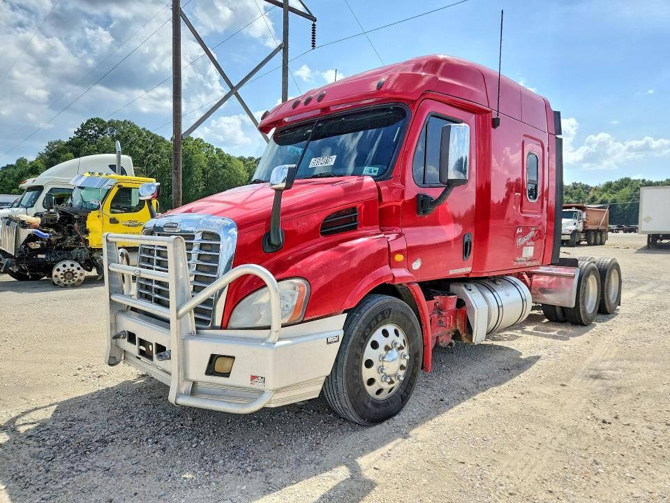 2015 FREIGHTLINER Cascadia