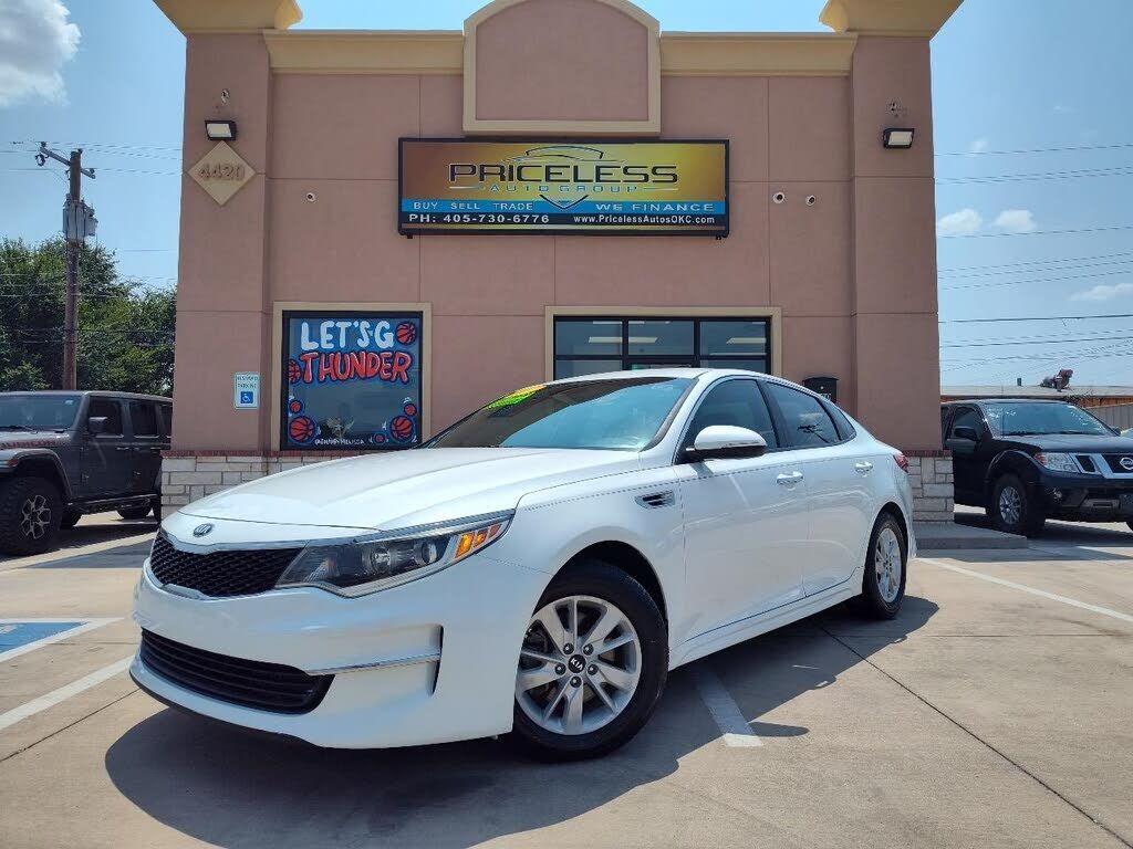 2017 KIA Optima