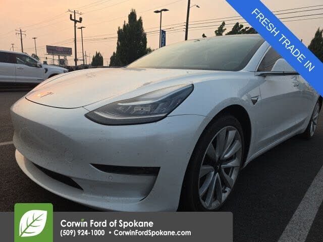 2018 TESLA Model 3