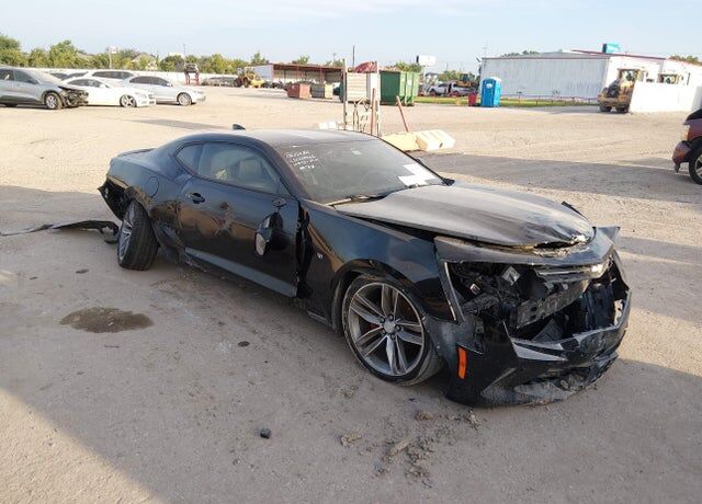 2017 CHEVROLET Camaro