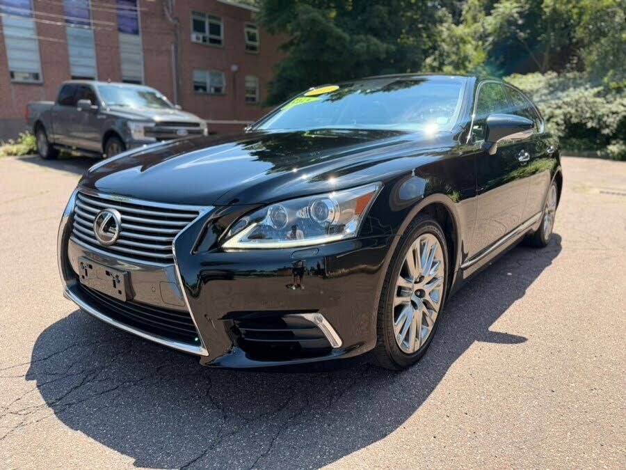 2015 LEXUS LS