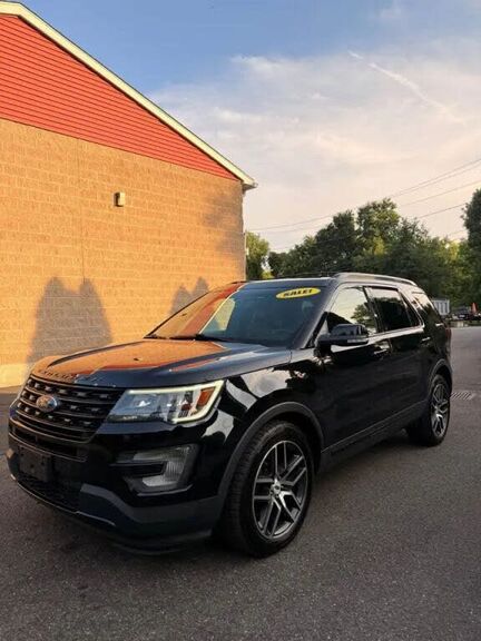 2017 FORD Explorer