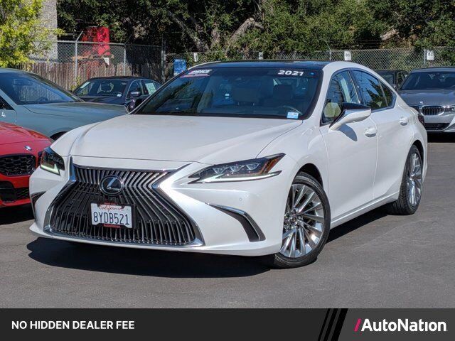 2021 LEXUS ES