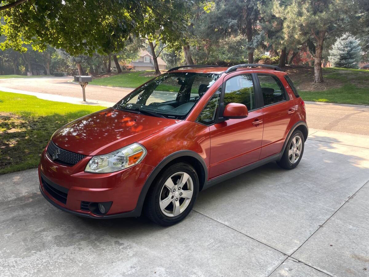 2011 SUZUKI SX4