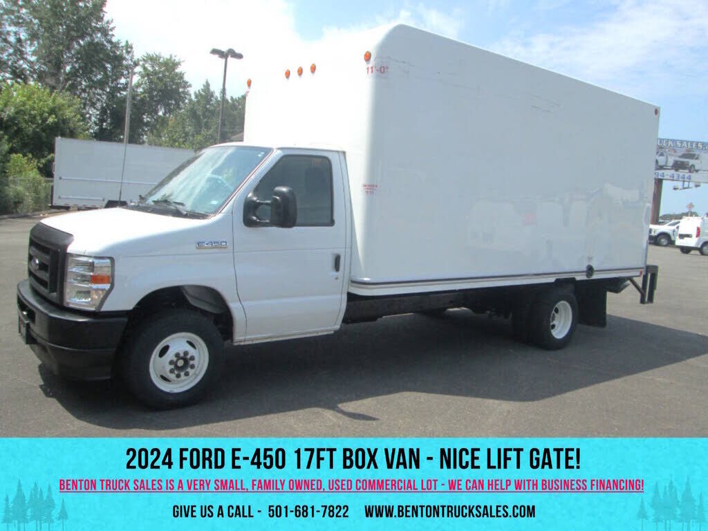 2024 FORD E-350