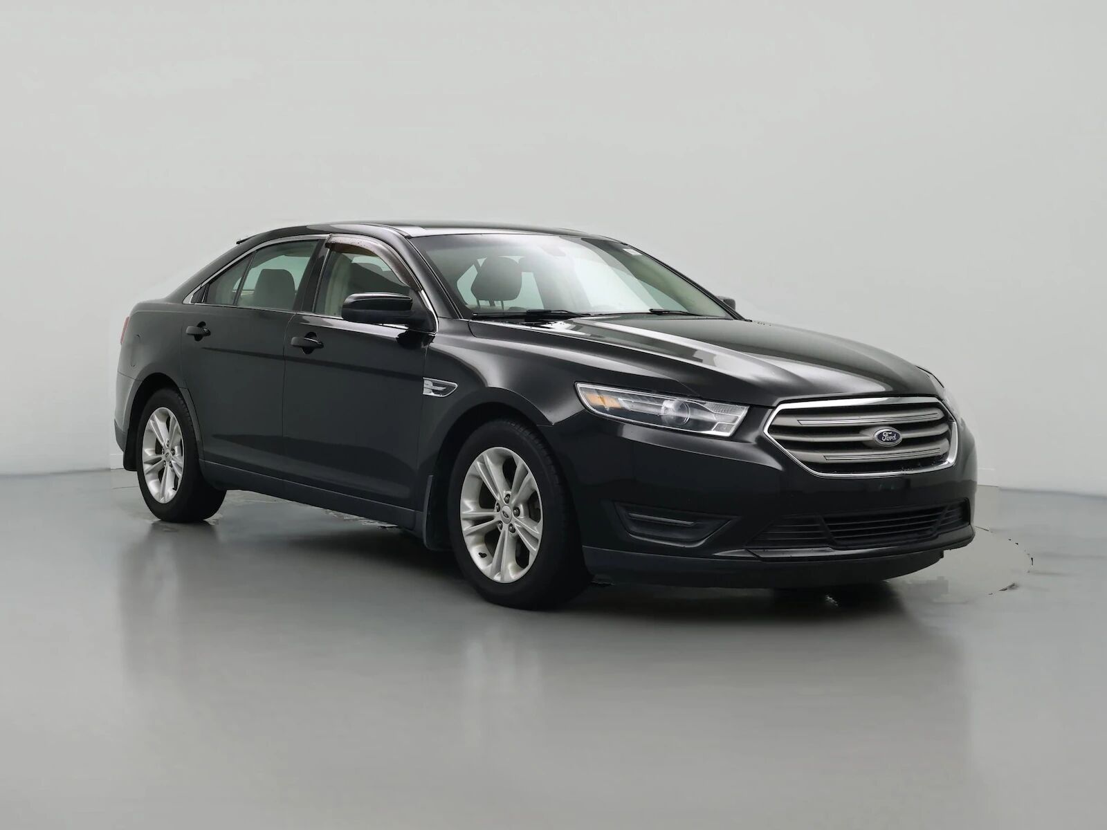 2015 FORD Taurus