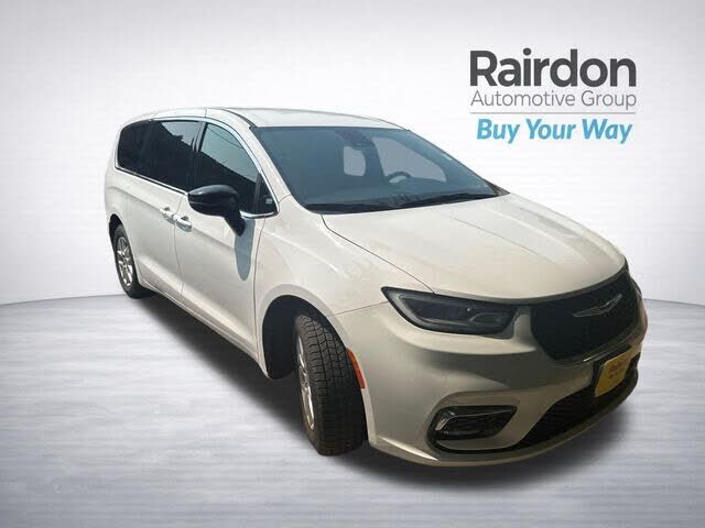 2025 CHRYSLER Pacifica