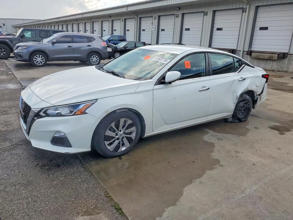2020 NISSAN Altima