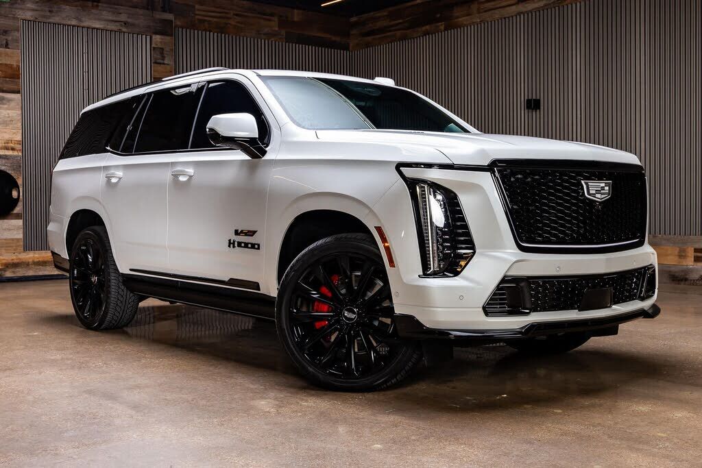 2025 CADILLAC Escalade