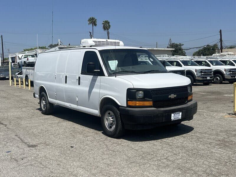 2017 CHEVROLET Express