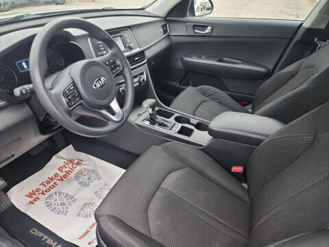2016 KIA Optima