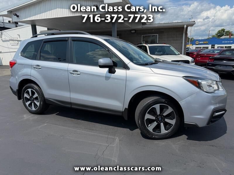 2018 SUBARU Forester