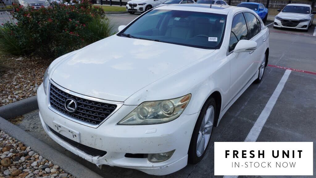 2010 LEXUS LS