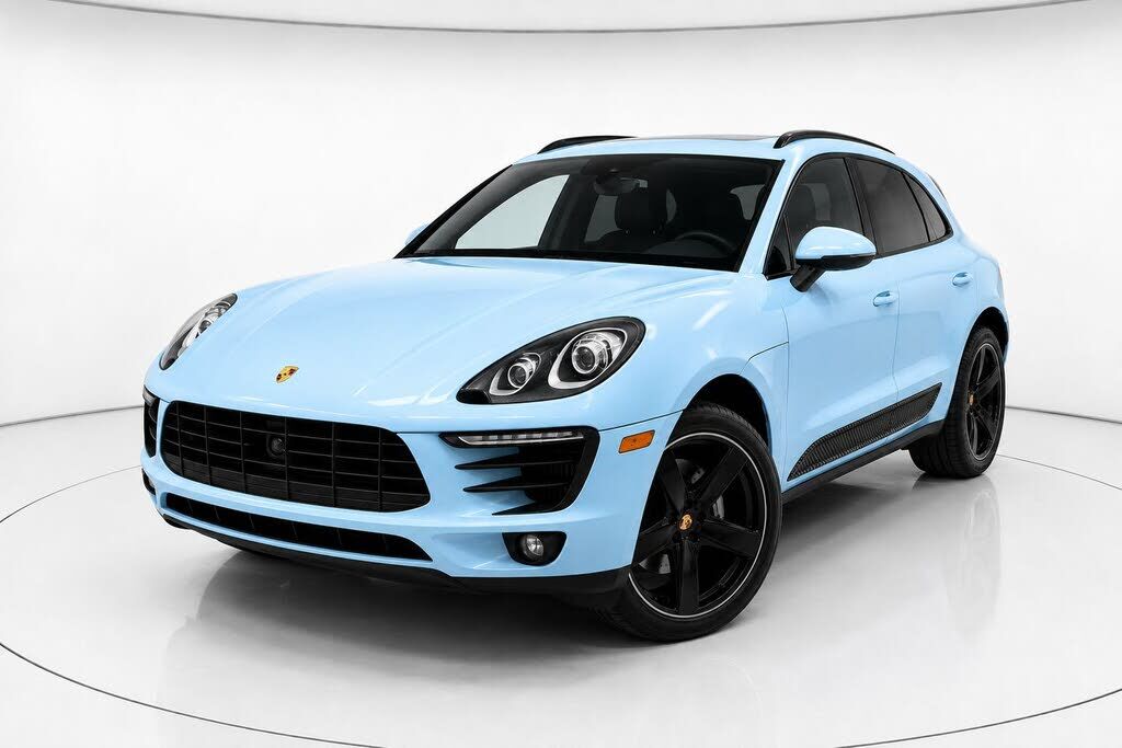 2018 PORSCHE Macan