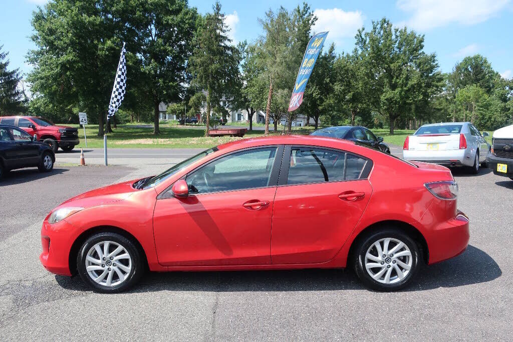 2013 MAZDA Mazda3