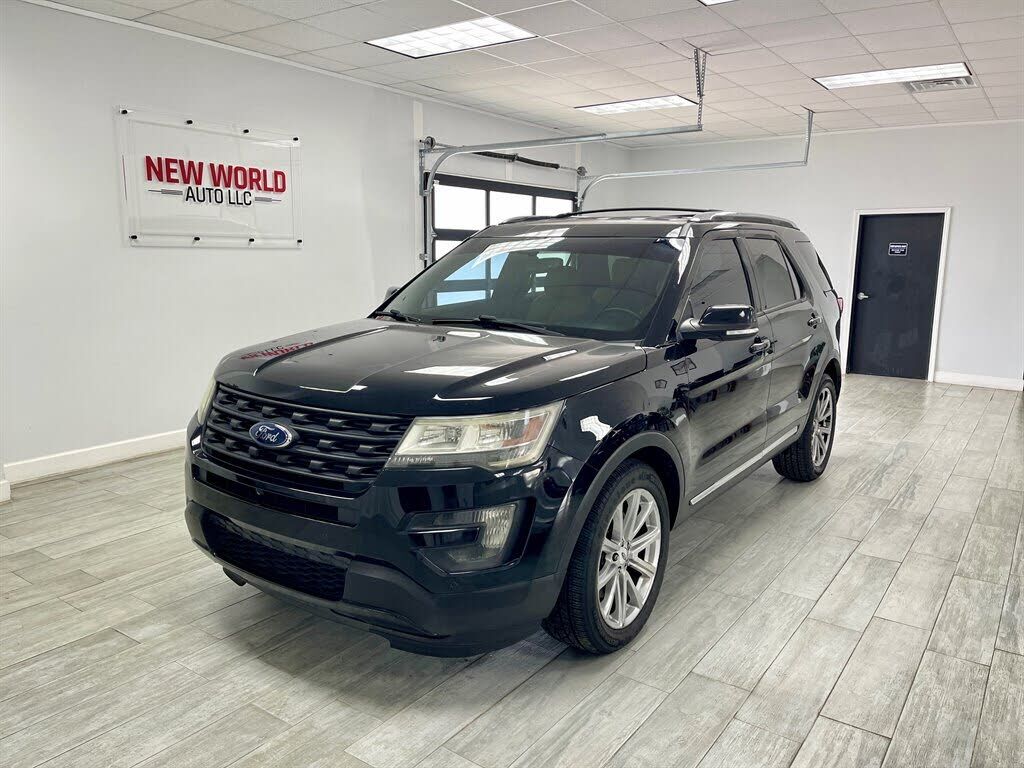 2016 FORD Explorer
