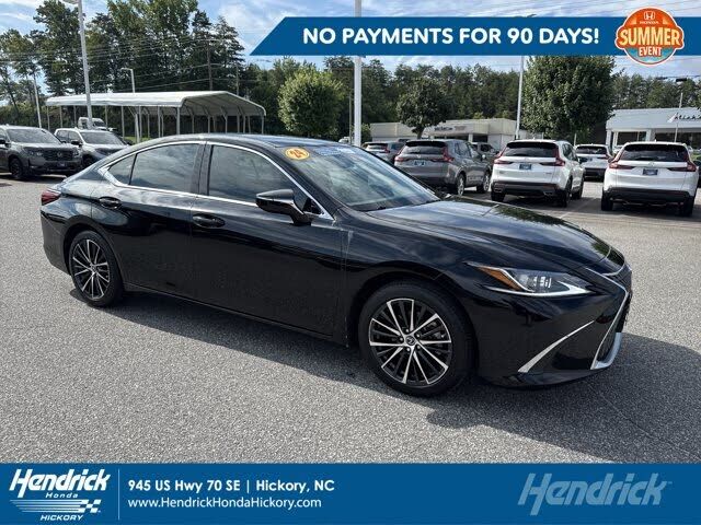 2024 LEXUS ES