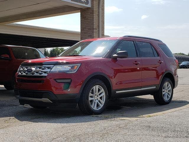 2019 FORD Explorer