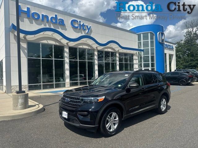 2023 FORD Explorer